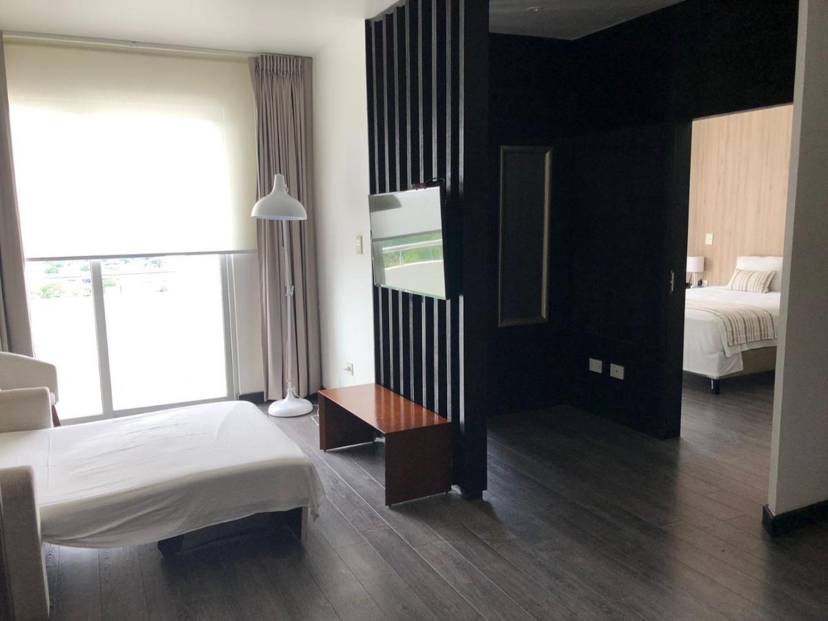 Urban Suites Apart Hotel Santa Cruz de La Sierra Eksteriør billede