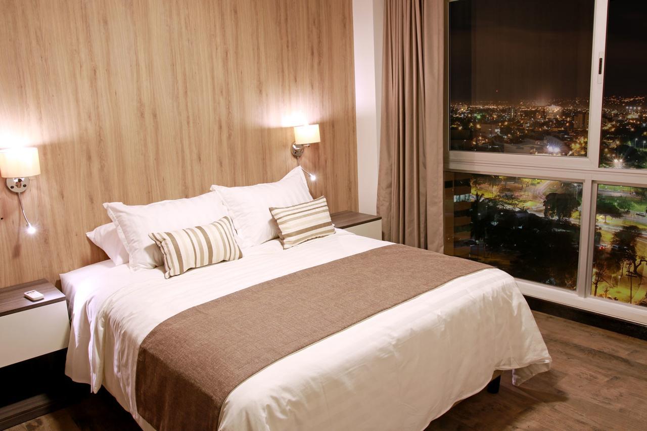 Urban Suites Apart Hotel Santa Cruz de La Sierra Eksteriør billede