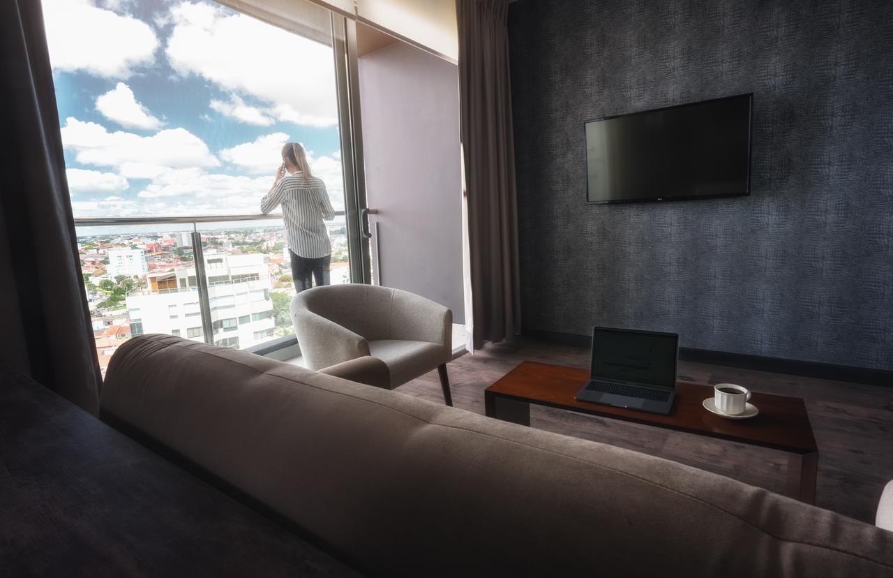 Urban Suites Apart Hotel Santa Cruz de La Sierra Eksteriør billede